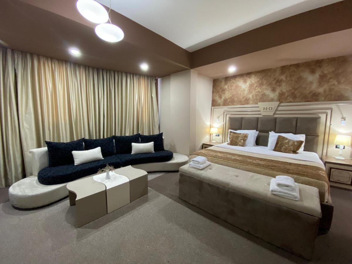 Deluxe Hotel 4*